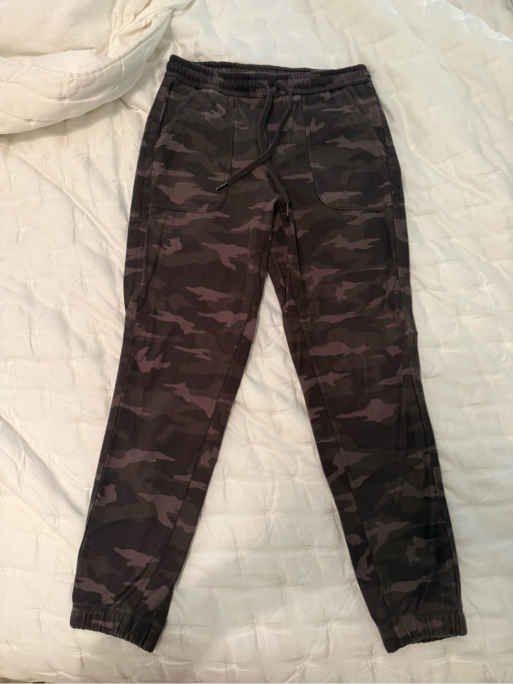 Athleta Women’s Camo Joggers
